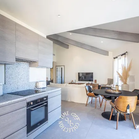 A&a By Time Off Collection Apartment Saint-Tropez